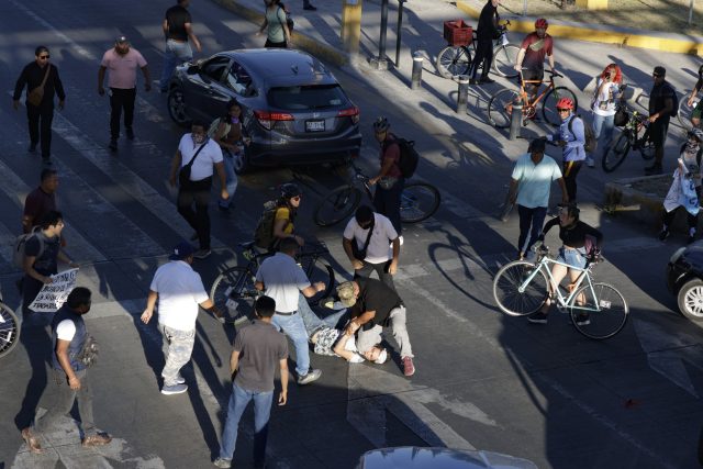 Investigarán si hubo funcionarios implicados en agresión en Vía Atlixcáyotl