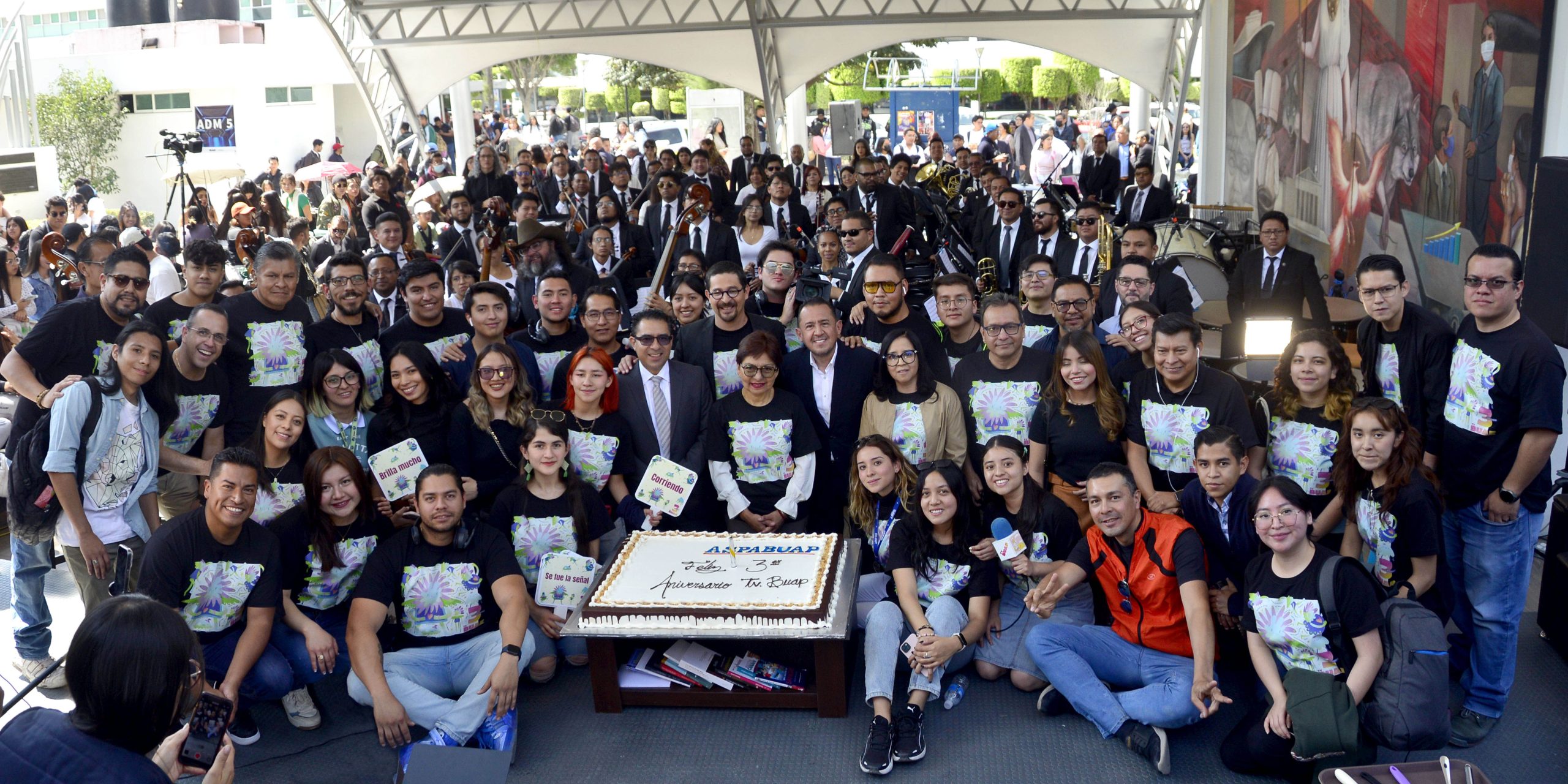 Rectora Cedillo celebra tercer aniversario de TV BUAP