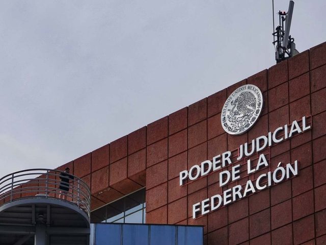 López Obrador reafirma críticas al desempeño del Poder Judicial