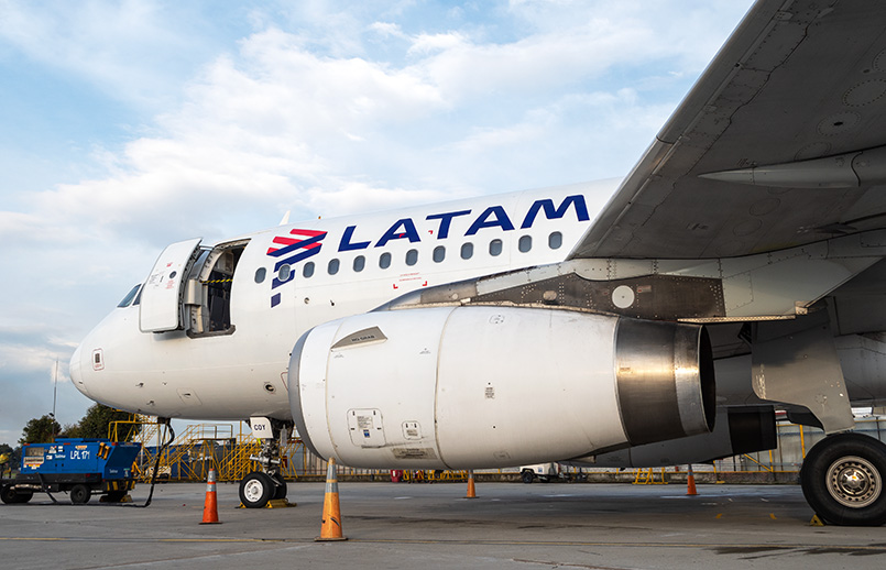 Latam canceló 12 vuelos desde y hacia Calama: Dos mil pasajeros resultaron afectados