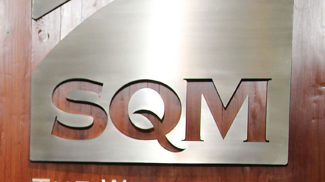 ¿Problemas para SQM?: Accionista chino exige claridad en negociaciones con Codelco por acuerdo para explotar litio en Atacama