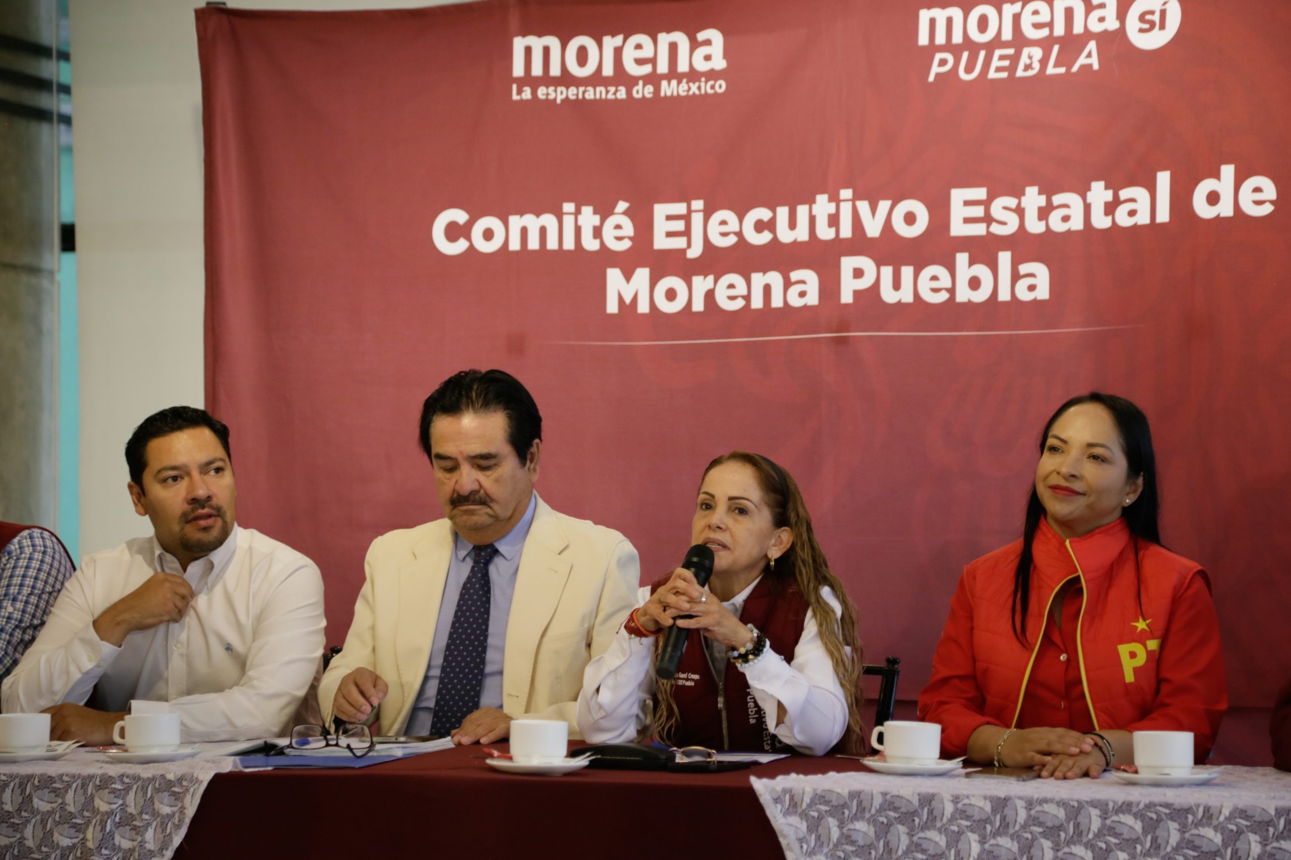 Morena anuncia a las y los candidatos al Congreso de Puebla