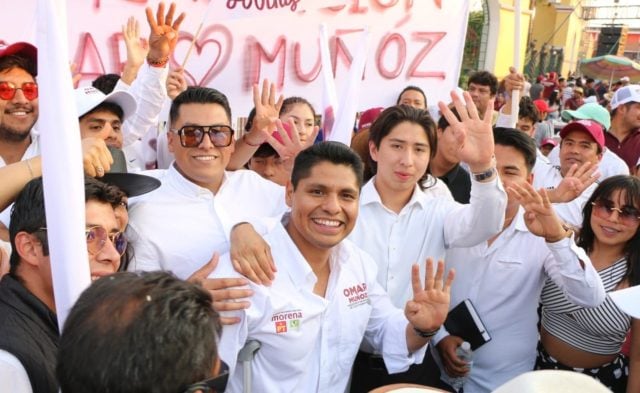 Omar Muñoz llama a luchar por la prosperidad de Cuautlancingo