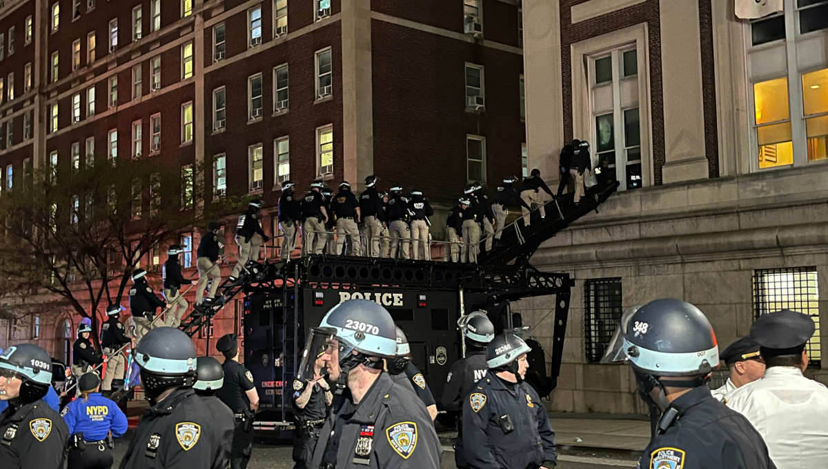 Protestas estudiantiles en apoyo a Gaza: Policía de Nueva york desaloja campus de la Universidad de Columbia