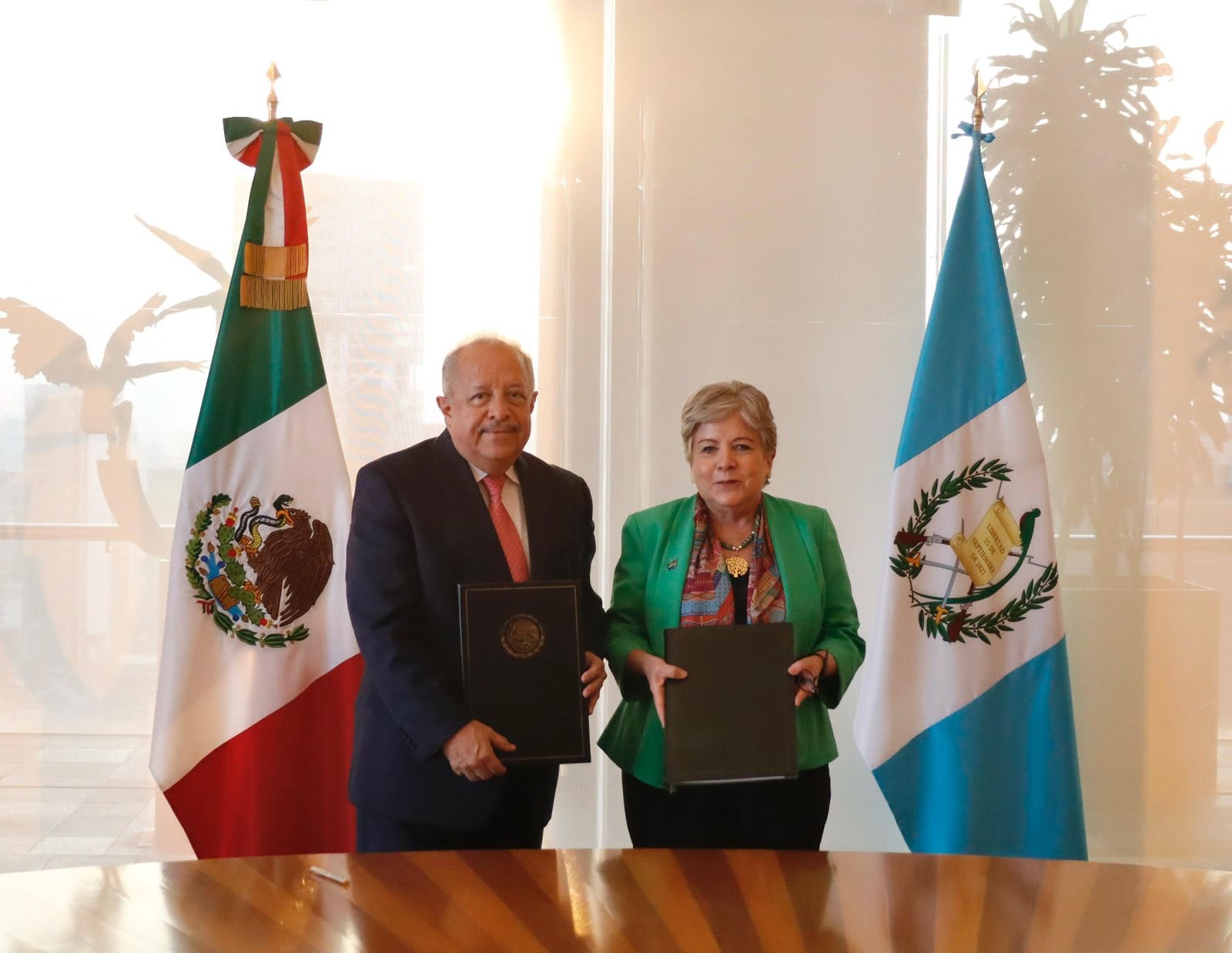 SRE agradece apoyo de Guatemala por asalto a embajada en Ecuador