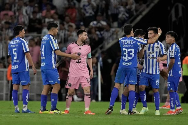 Prensa argentina critica cántico en estadio de Monterrey hacia Messi