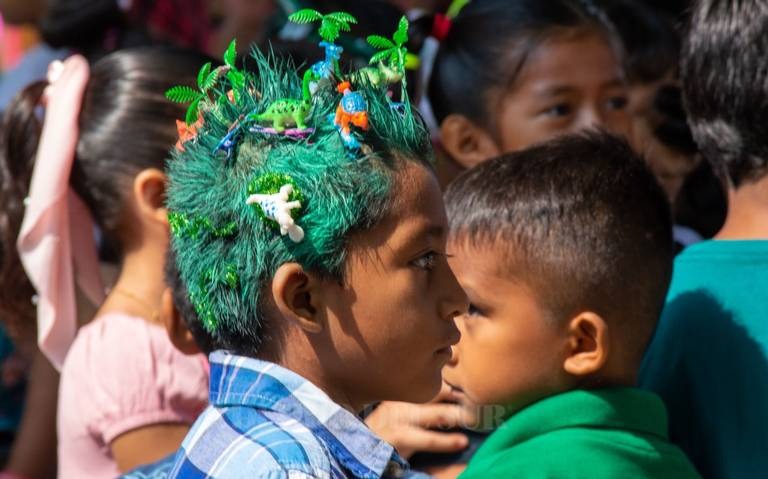 Peinados locos regresan a escuelas antes del Día del Niño y se viralizan