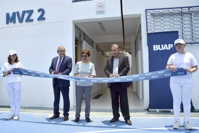 BUAP estrena auditorio, cubículos y tractor, en  Veterinaria y Zootecnia