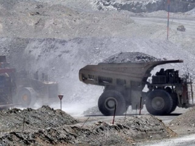 Alza alarmante: Explosivo aumento del 50% en casos de cáncer en Región de Antofagasta estaría vinculado a efectos de la minería