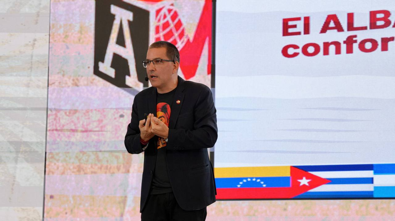 Jorge Arreaza, secretario del ALBA-TCP: «Estamos avanzando en activar el Consejo de Movimientos Sociales»