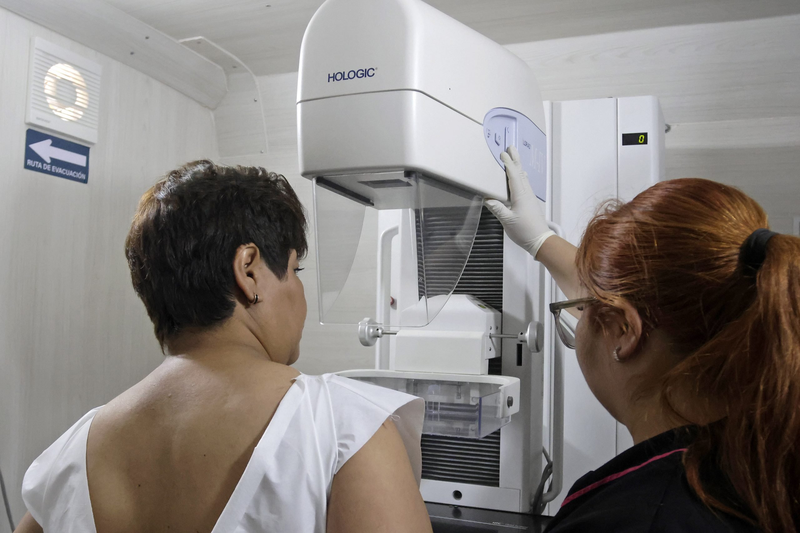 IMSS brindará servicios para detectar cáncer de mama en Puebla