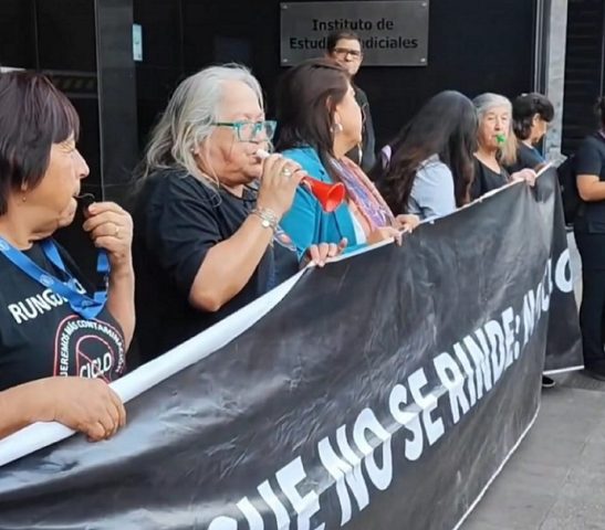 Rechazo y desolación en Tiltil por aprobación de planta industrial de residuos tóxicos: “Es un balde de agua fría”