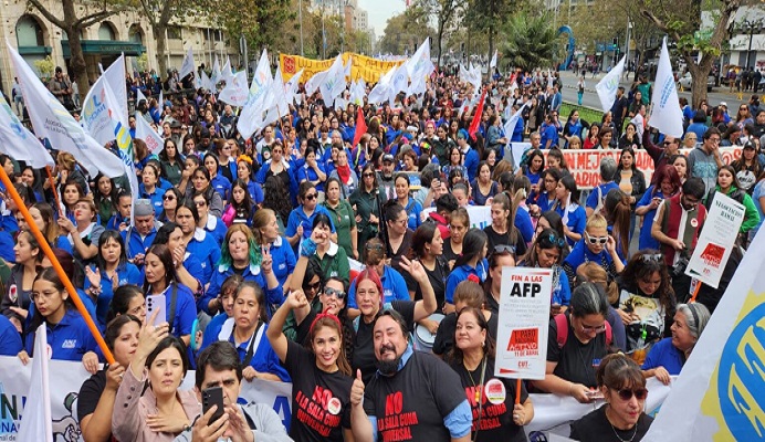 “Por un Chile más justo”: Miles de trabajadoras y trabajadores se movilizaron en el Paro Nacional