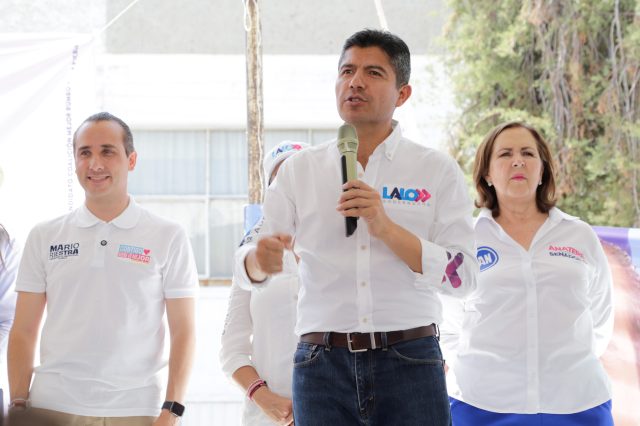Eduardo Rivera promete hospital en Amozoc, aunque es obra del IMSS