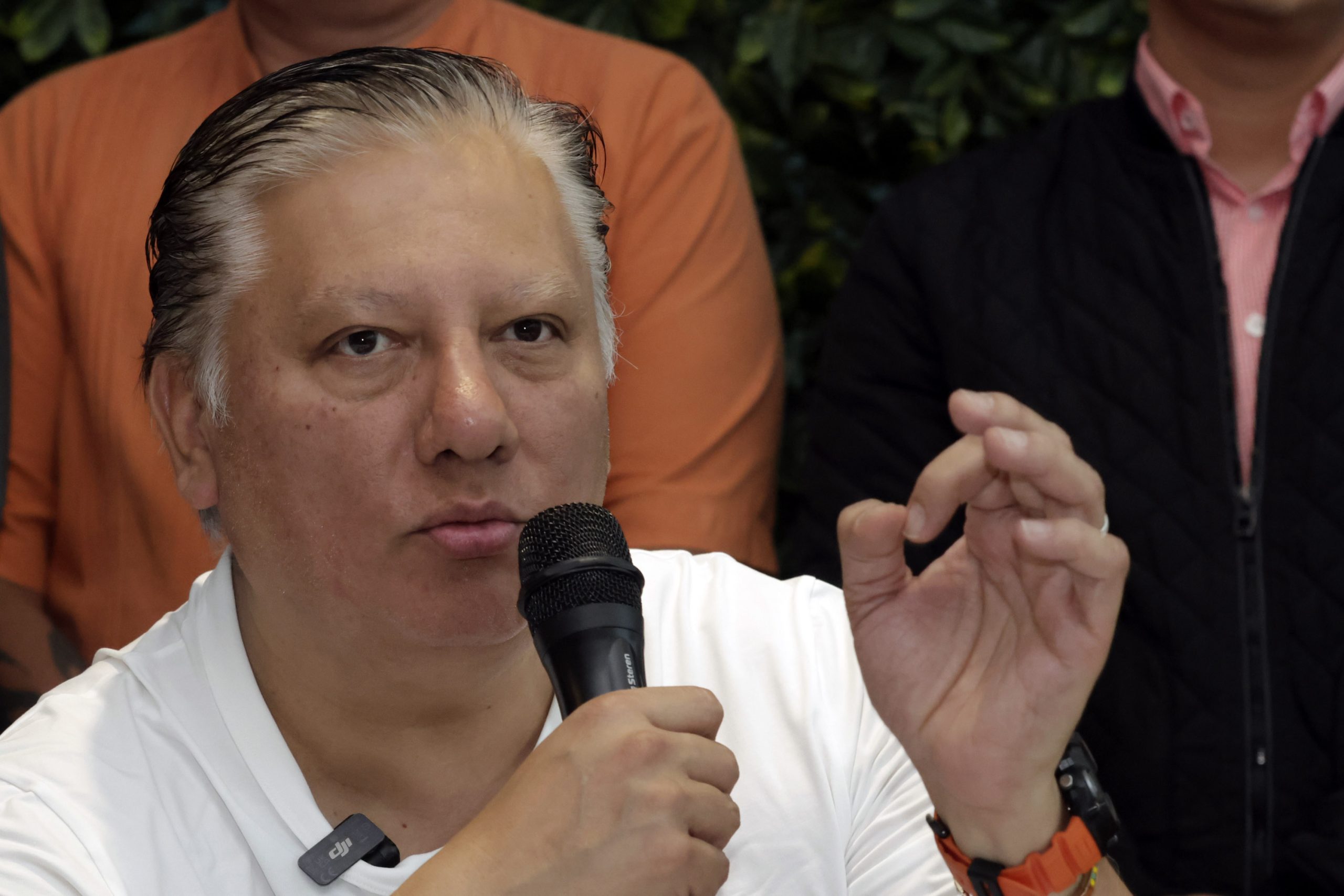 Fernando Morales dice estar preparado para debate a la gubernatura