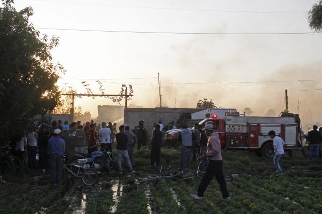 Explosión de polvorín en Moyotzingo deja 4 muertos