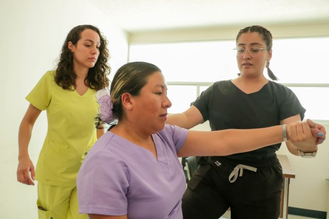 Sndif y SEDIF anuncian reapertura de Licenciatura en Terapia Física
