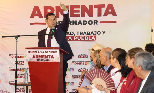 Armenta propone fortalecer atención migratoria para poblanos