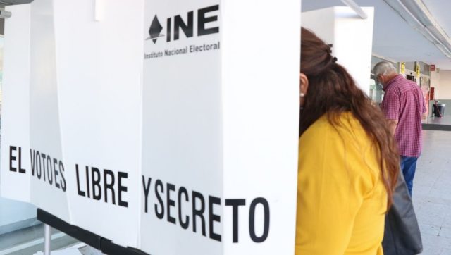 López Obrador insta a la libertad en voto y denuncia fraudes