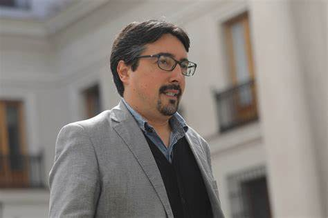 Senador Latorre: «Una vez cerrado este capítulo de la Ley Corta de Isapres vamos a discutir de fondo una reforma a la salud integral»