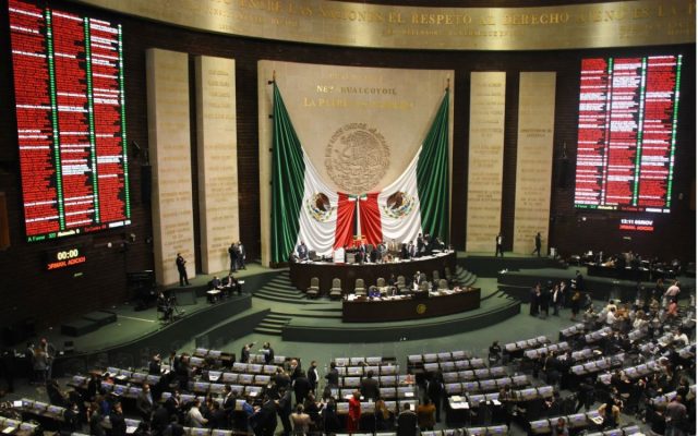 López Obrador: urge aprobar reformas legislativas en último mes