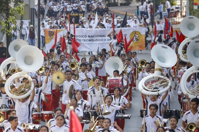 Conoce los cierres viales y rutas alternas por el desfile del 5 de Mayo