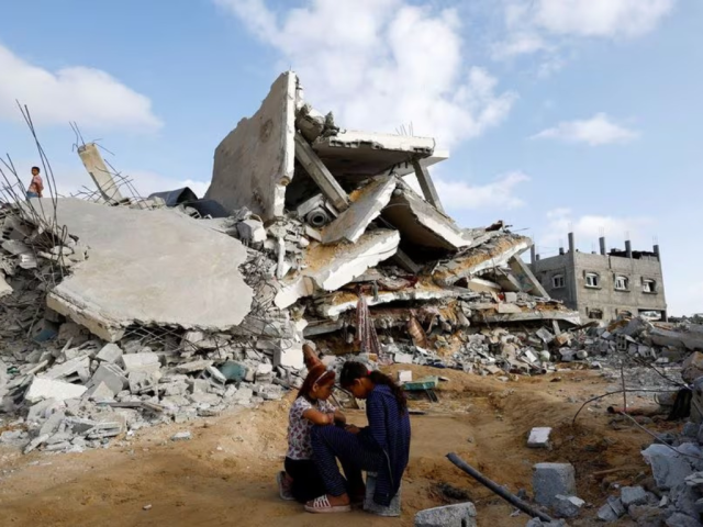 Reanudación de ataques aéreos israelíes en Gaza deja al menos 130 niños muertos