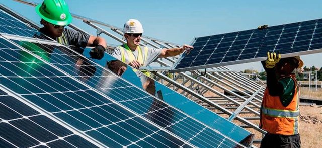 La mayoría de mexicanos busca transición a energías limpias