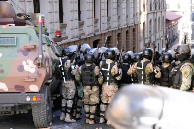 Mandatarios latinoamericanos se pronuncian ante intento de golpe militar en bolivia