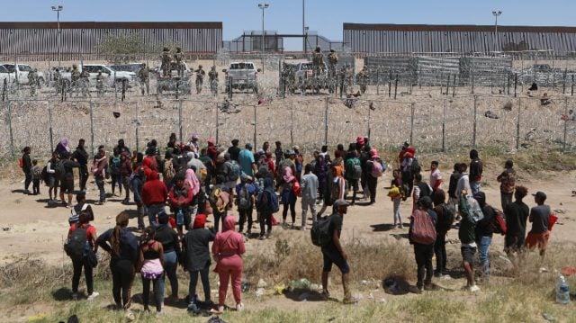 Presidente reporta caída de 68% en detenciones de migrantes en frontera