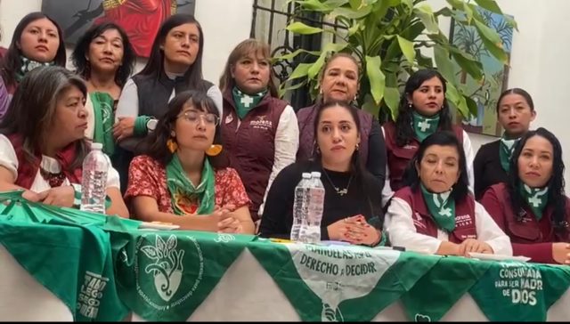 Activistas y morenistas exhortan al Congreso de Puebla a despenalizar el aborto 