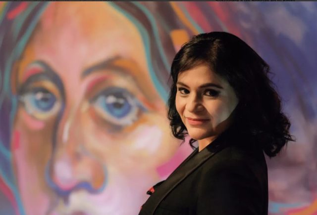 Entregan premio Bellas Artes de Narrativa a Maritza Buendía