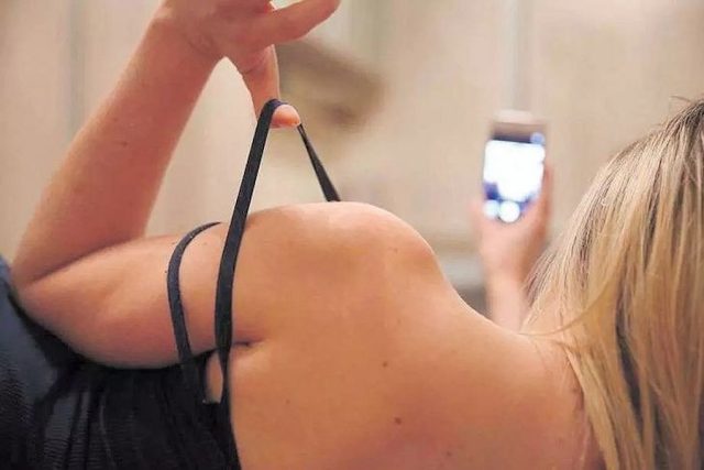 Más del 30% de mexicanos comparte “nudes” sin considerar riesgos