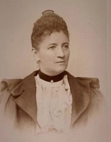 Rescatan historia de la mujer que revolucionó la microbiología