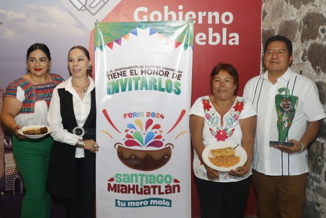 ¡Banda Machos, Super Class y Cuisillos presentes en la Feria «En tu mero mole» de Miahuatlán!