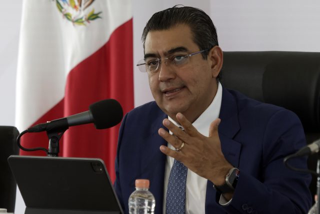 Céspedes respetará decisión del Congreso sobre despenalización del aborto