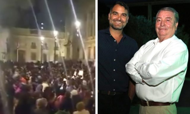 Protestas simbólicas en La Moneda y la Corte Suprema exigieron la renuncia de Macaya