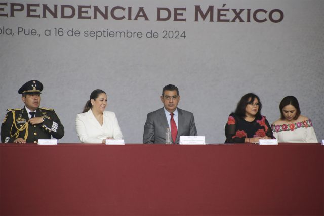 Céspedes considera que consignas de AMLO durante el Grito recuentan sus logros en el sexenio
