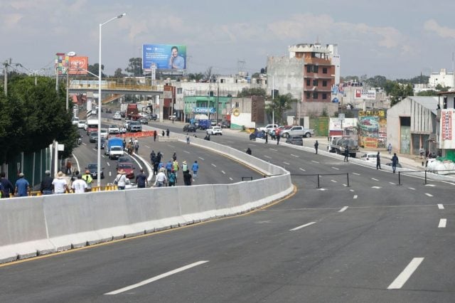 Planean cercar el bajo puente del Segundo Piso de Central de Abasto para inhibir vendimia