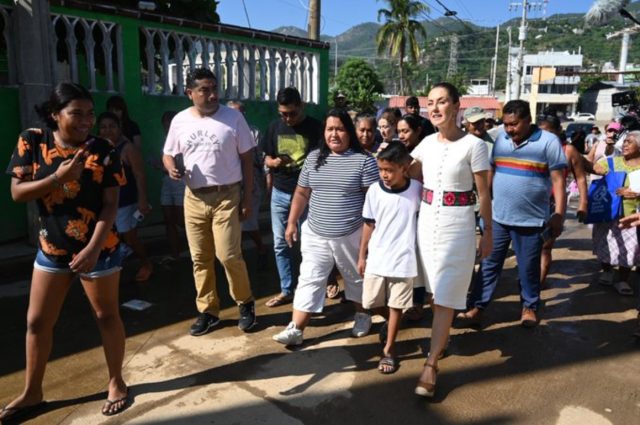 Sheinbaum da por terminada la emergencia por huracán «John» en Guerrero y Oaxaca, seguirán apoyos
