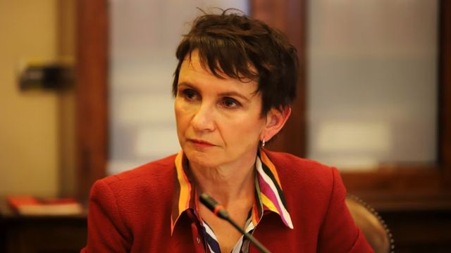 Tohá golpea la mesa: "Yo acuso a Manuel Monsalve de haber defraudado la confianza del Presidente y la del país completo"