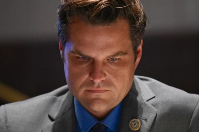 Escándalos sexuales obligan a Matt Gaetz a renunciar como candidato a fiscal general de Trump