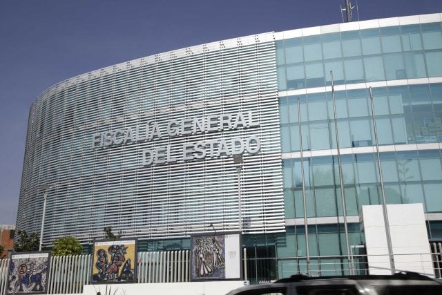 FGE traslada cuerpos de víctimas del accidente en Cuacnopalan a la capital poblana