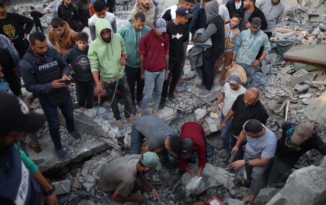 Cifra de palestinos muertos en Gaza supera 44.000, señalan autoridades sanitarias