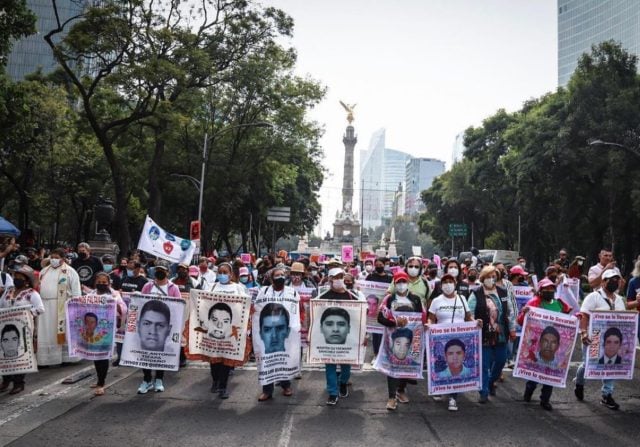 Primera reunión de Sheinbaum con padres por caso Ayotzinapa será el 4 de diciembre