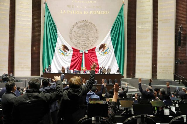 Proponen recorte en PEF 2025 al gasto del Congreso, PJF, INE y SG