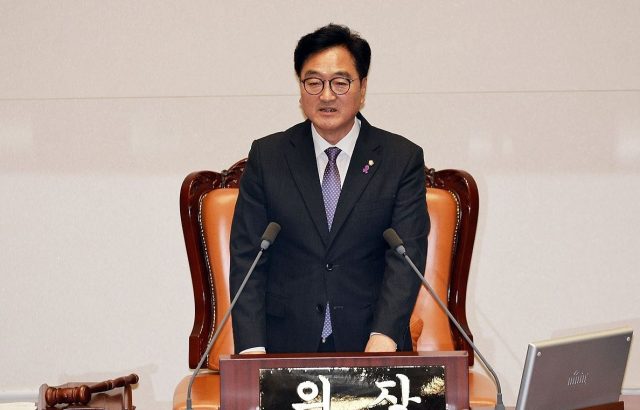 Parlamento surcoreano vota destitución de presidente interino Han Duck-soo
