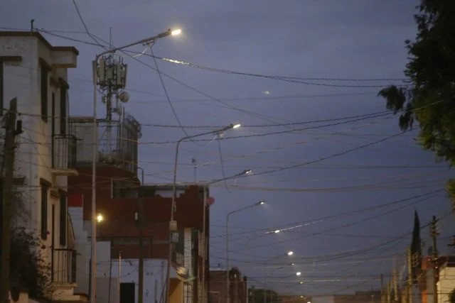 Suman 86 municipios de Puebla que cobrarán Derecho de Alumbrado Público en 2025