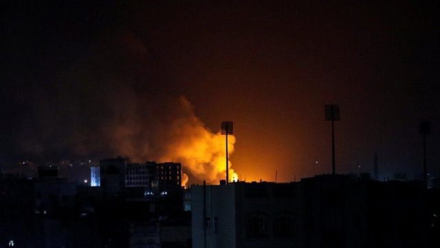 EE.UU. intensifica su ofensiva en Yemen con un bombardeo masivo sobre la capital