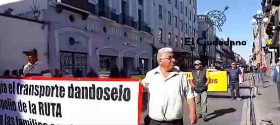 Transportistas hacen rugir sus motores contra la ciudadanía poblana y redoblan presión con paro parcial